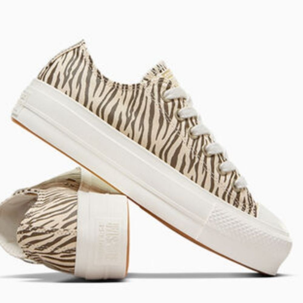 Converse Chuck Taylor All Stars‎ Lift Platform Sneakers- Zebra Print